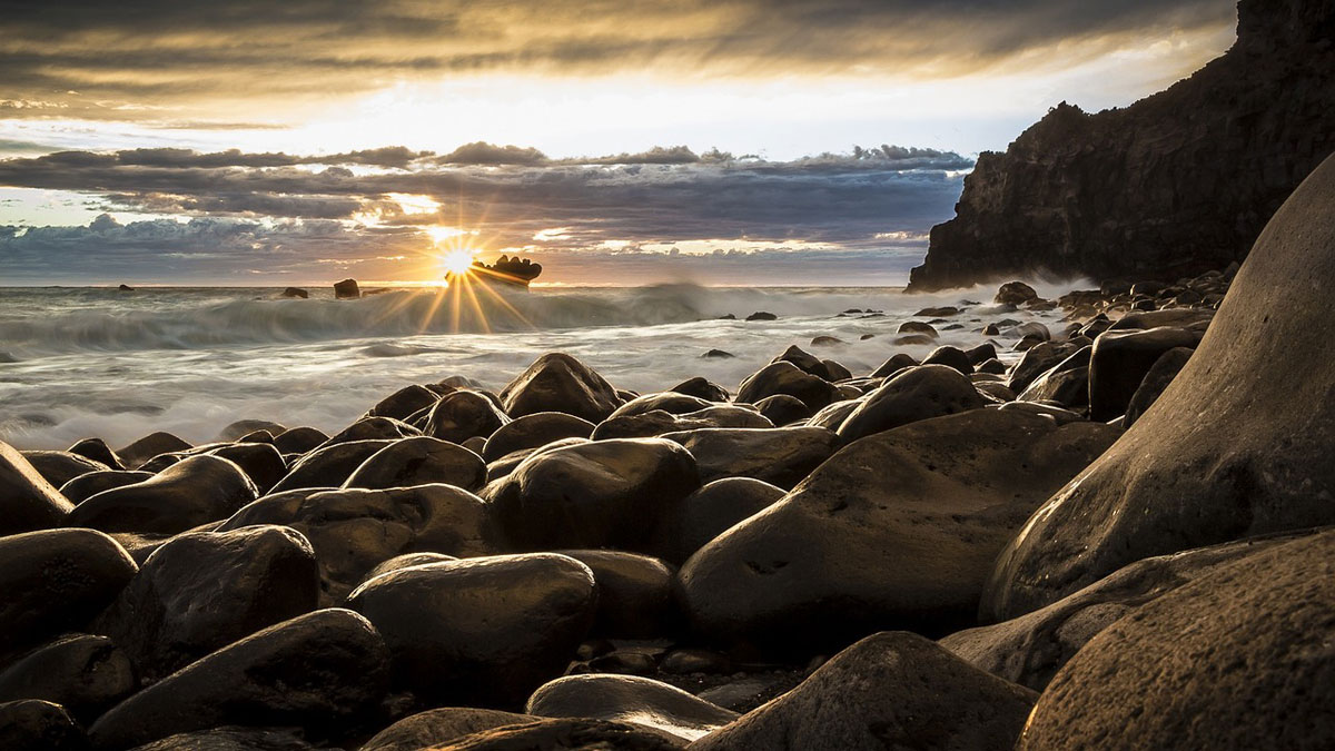 Sun Rovcks Sun & Rocks | Counselor Websites InSession Design Assets